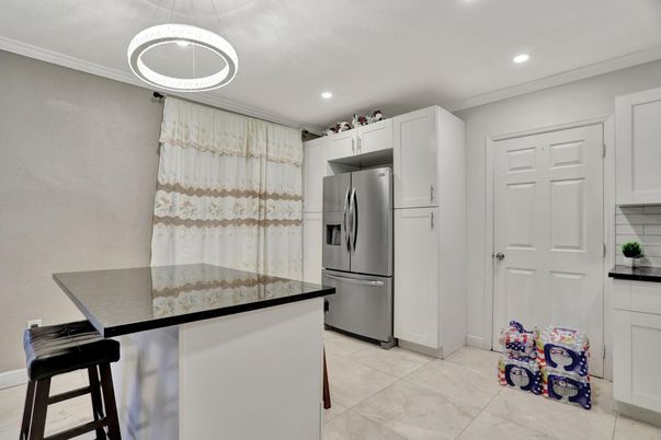 Interior, Kitchen, Recessed Lighting