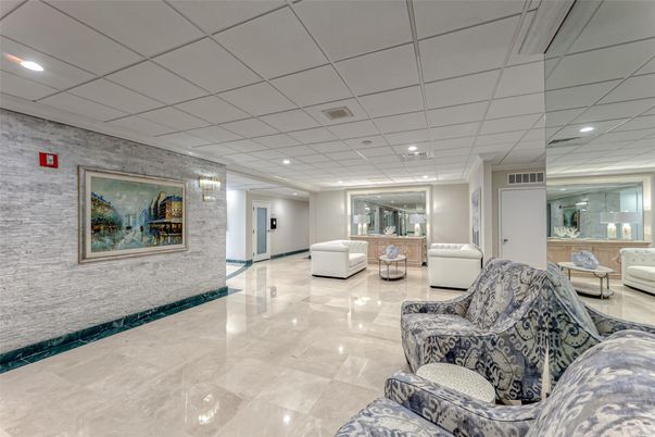 Interior, Living room, Recessed Lighting, Stone Walls