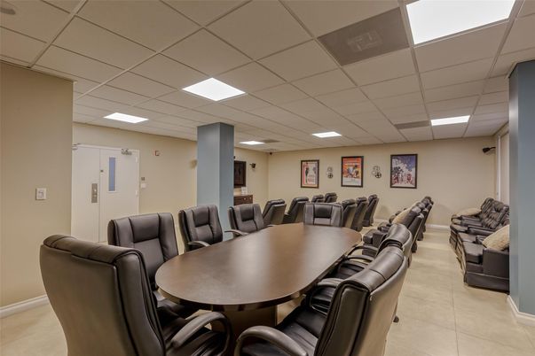 Dining room, Interior, Recessed Lighting
