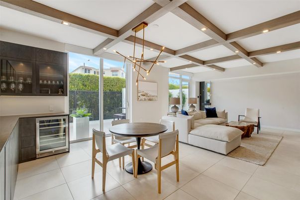 Dining room, Interior, Living room, Pendant Lights, Recessed Lighting, Wooden Beams