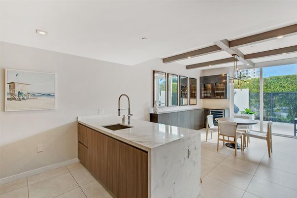 Dining room, Interior, Kitchen, Pendant Lights, Recessed Lighting, Wooden Beams