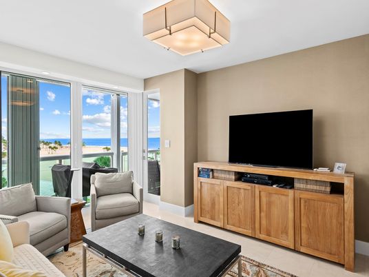 Interior, Living room, Water