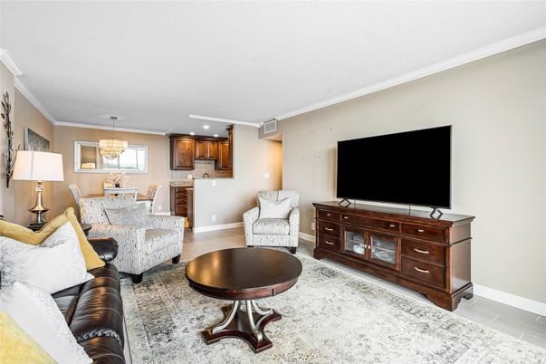 Chandelier, Dining room, Interior, Kitchen, Living room, Pendant Lights, Recessed Lighting, Wood Texture Flooring