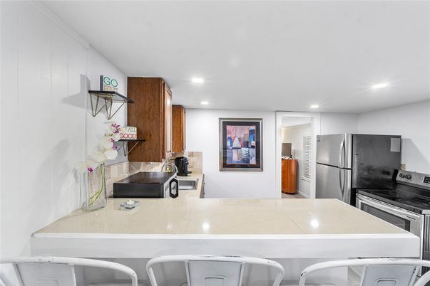 Interior, Kitchen, Recessed Lighting
