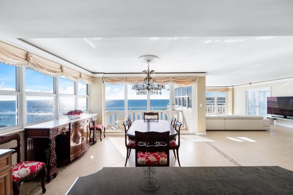 Chandelier, Dining room, Interior, Water