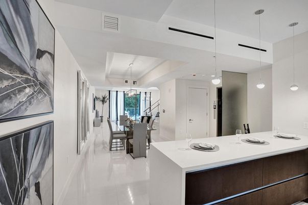 Dining room, Interior, Pendant Lights