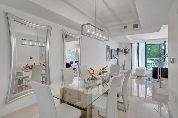 Dining room, Interior, Pendant Lights