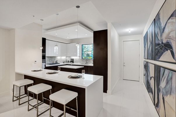 Interior, Kitchen, Pendant Lights, Recessed Lighting