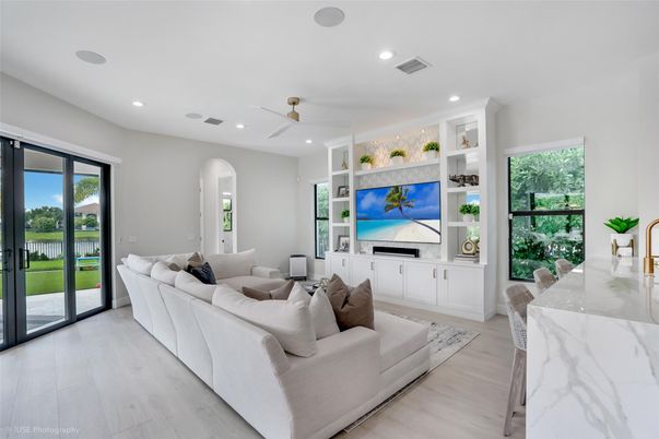 Dining room, Interior, Living room, Recessed Lighting, Wood Texture Flooring