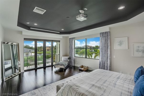 Bedroom, Interior, Recessed Lighting, Water, Wood Texture Flooring