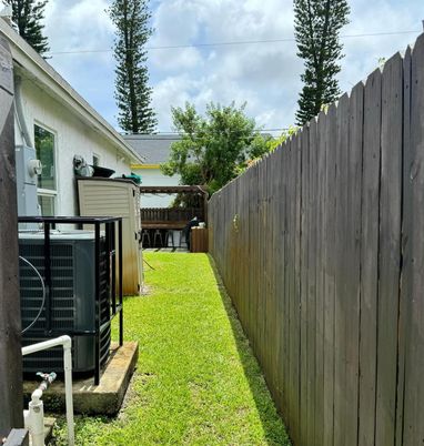 Backyard, Exterior