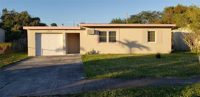 Attached, Backyard, Exterior, Facade, Ranch