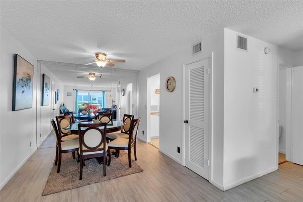 Dining room, Interior, Wood Texture Flooring