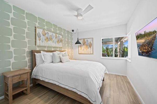 Bedroom, Interior, Pendant Lights, Wood Texture Flooring