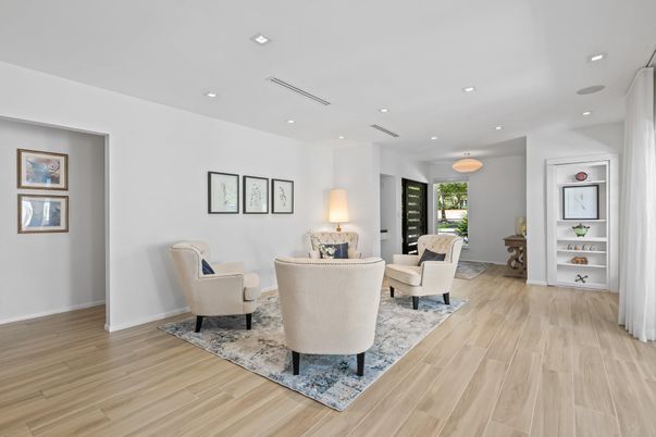 Interior, Living room, Pendant Lights, Recessed Lighting, Wood Texture Flooring