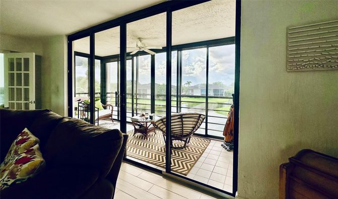 Interior, Living room, Sun Room