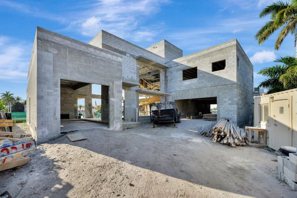 Backyard, Exterior, Facade, Modern