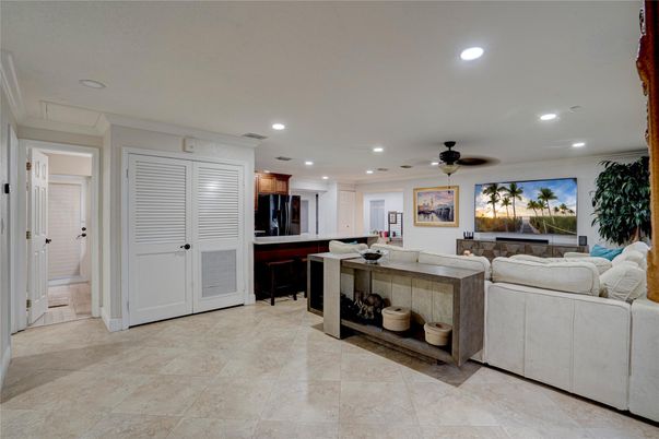 Interior, Kitchen, Living room, Recessed Lighting