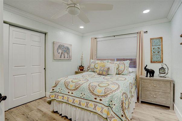 Bedroom, Interior, Recessed Lighting, Wood Texture Flooring