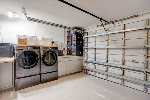 Garage, Interior, Washer