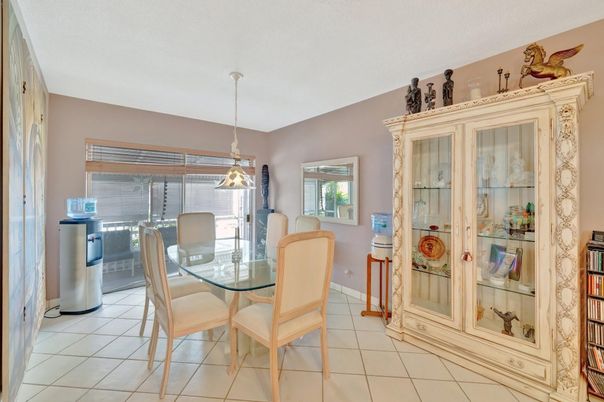 Dining room, Interior, Pendant Lights