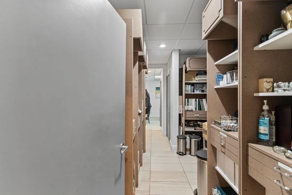 Interior, Recessed Lighting