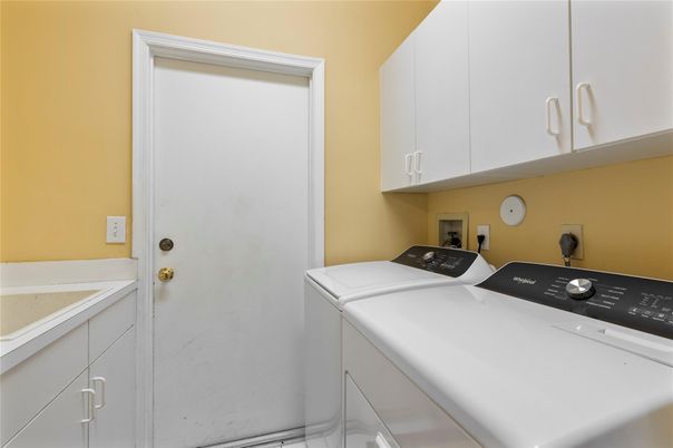 Interior, Washer
