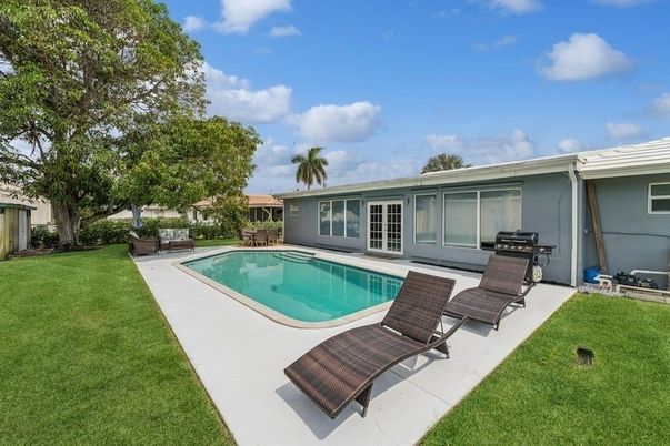 Backyard, Exterior, Pool