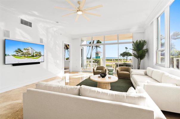 Interior, Living room, Water