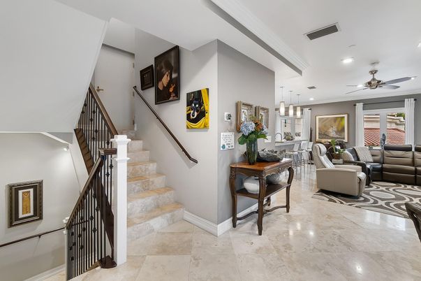 Interior, Living room, Pendant Lights, Recessed Lighting