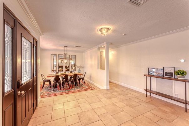 Dining room, Interior, Pendant Lights