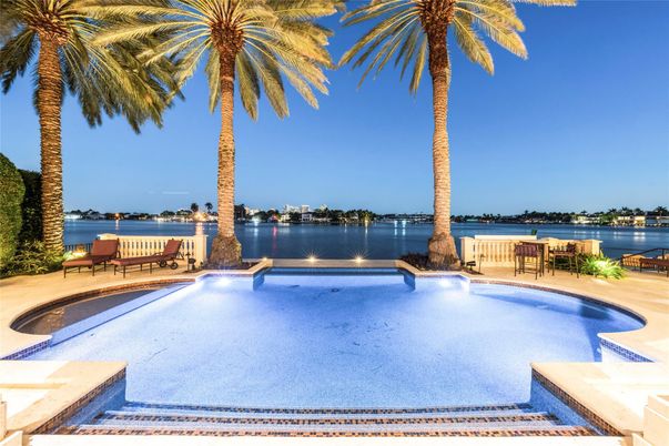 Exterior, Lake, Pool, Water