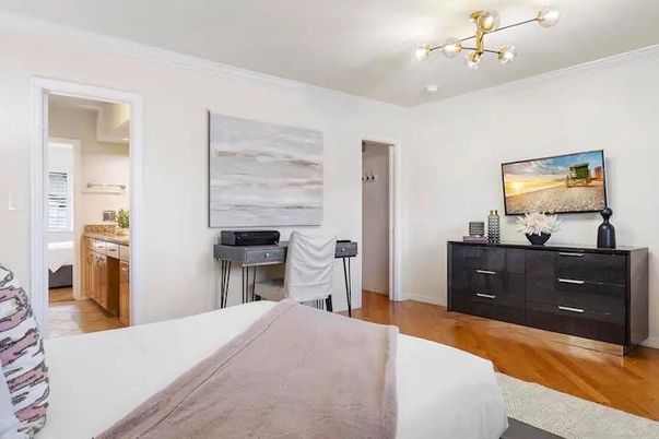 Bedroom, Home Office, Interior, Wood Texture Flooring