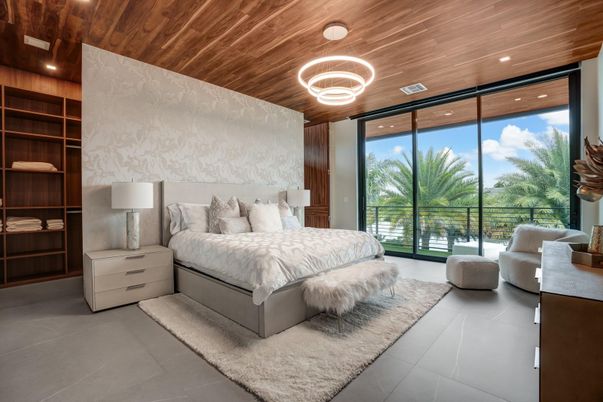 Bedroom, Interior, Pendant Lights, Recessed Lighting, Wooden Ceilings