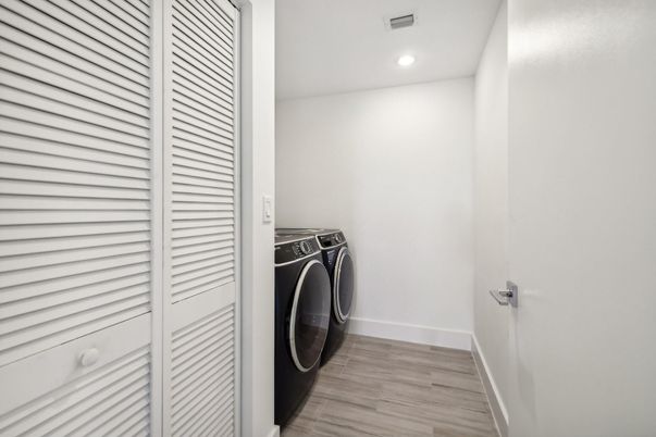 Interior, Recessed Lighting, Utility Closets, Washer, Wood Texture Flooring