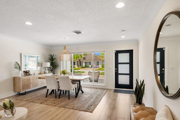 Dining room, Interior, Pendant Lights, Recessed Lighting, Wood Texture Flooring