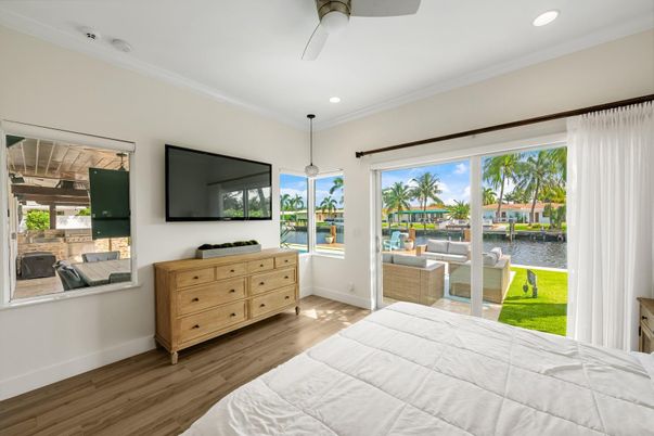 Bedroom, Interior, Recessed Lighting, Water, Wood Texture Flooring