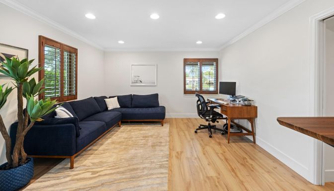 Home Office, Interior, Recessed Lighting, Wood Texture Flooring