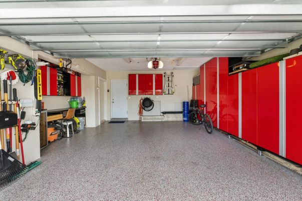 Fitness Equipment, Garage, Interior