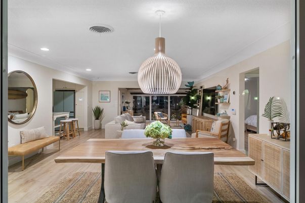 Dining room, Interior, Living room, Pendant Lights, Recessed Lighting, Wood Texture Flooring