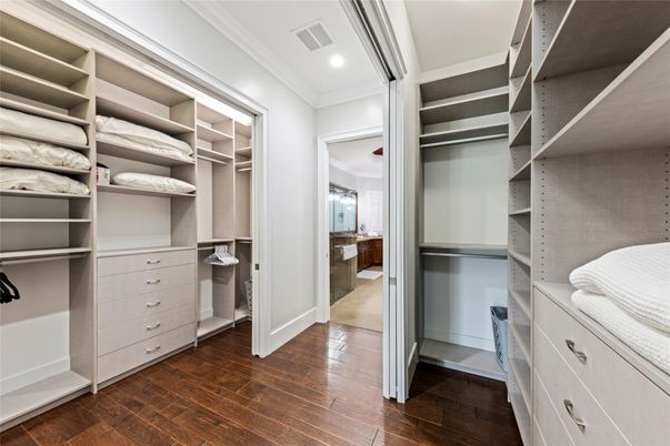 Interior, Recessed Lighting, Walk-in Closets, Wood Texture Flooring