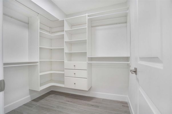 Interior, Walk-in Closets, Wood Texture Flooring