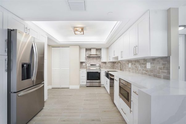Interior, Kitchen, Stainless Steel Appliances, Wood Texture Flooring