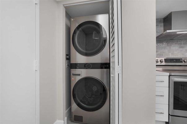 Interior, Kitchen, Utility Closets, Washer