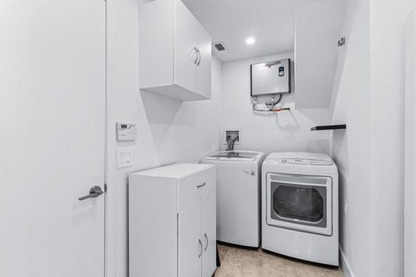 Interior, Recessed Lighting, Washer
