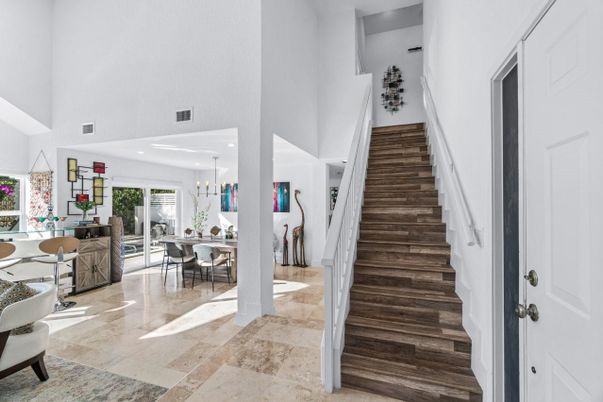 Dining room, Interior, Pendant Lights, Recessed Lighting