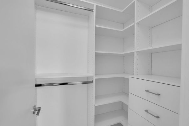 Interior, Walk-in Closets