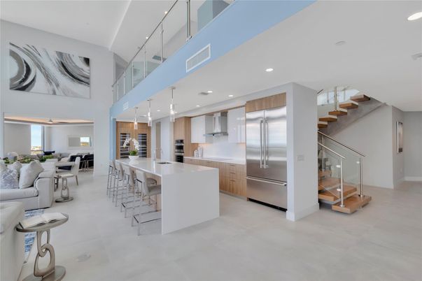 Dining room, Interior, Kitchen, Recessed Lighting, Stainless Steel Appliances