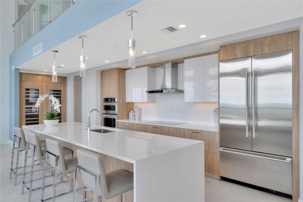 Interior, Kitchen, Pendant Lights, Recessed Lighting, Stainless Steel Appliances
