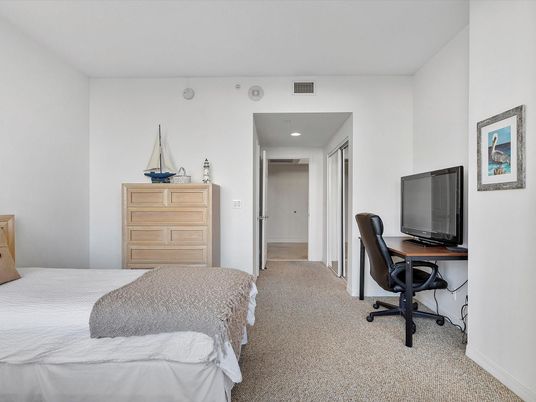 Bedroom, Home Office, Interior, Recessed Lighting